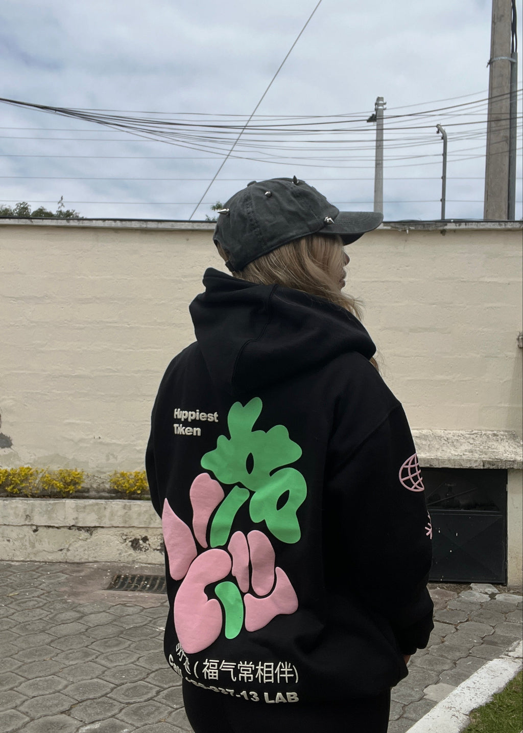 HOODIE LUCK NEGRO