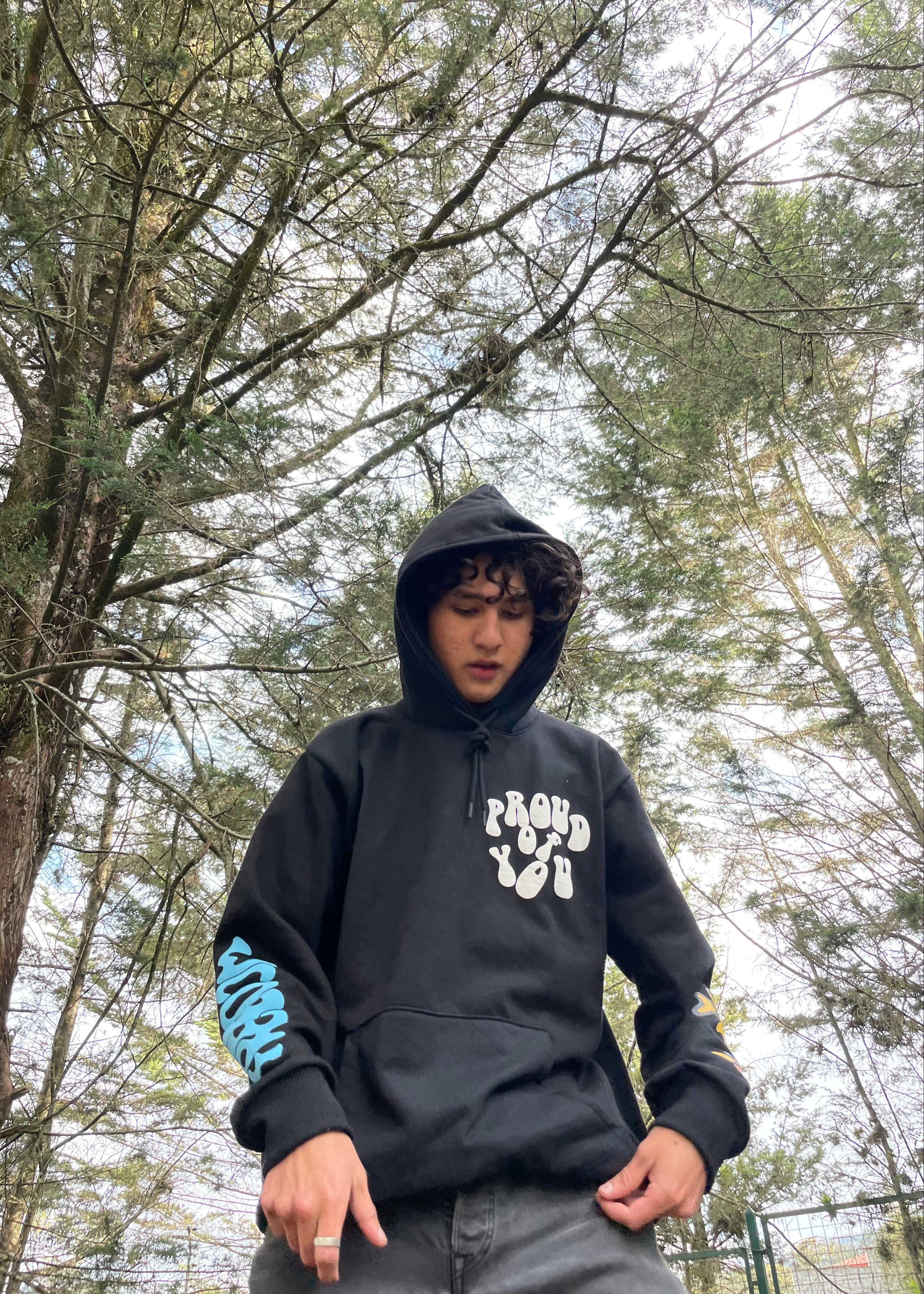 HOODIE BUTTERFLY NEGRO