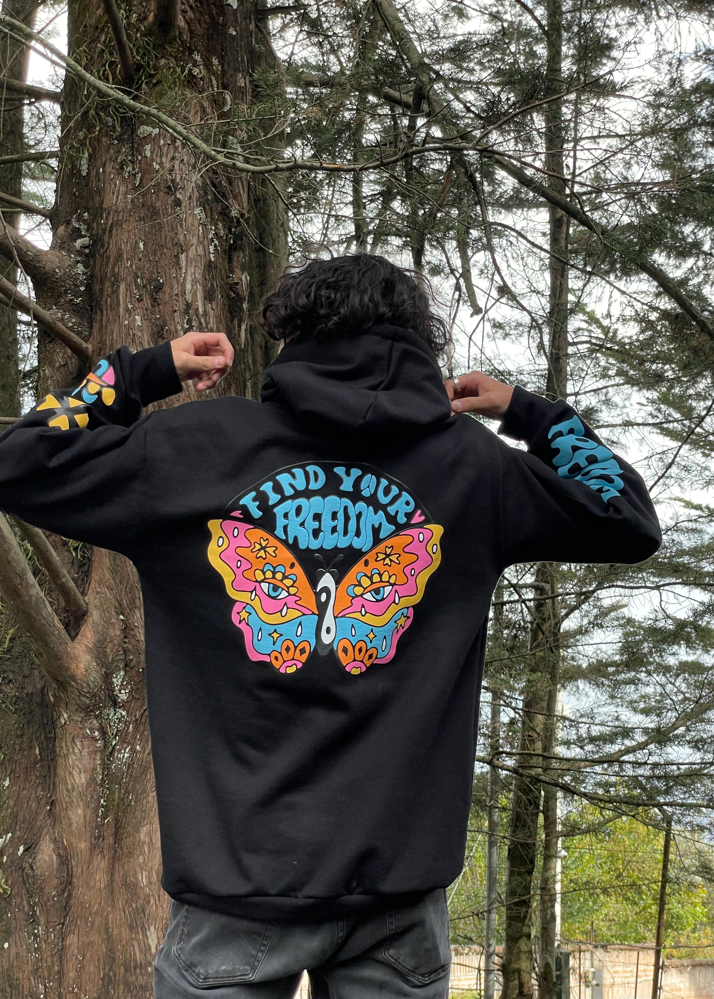 HOODIE BUTTERFLY NEGRO