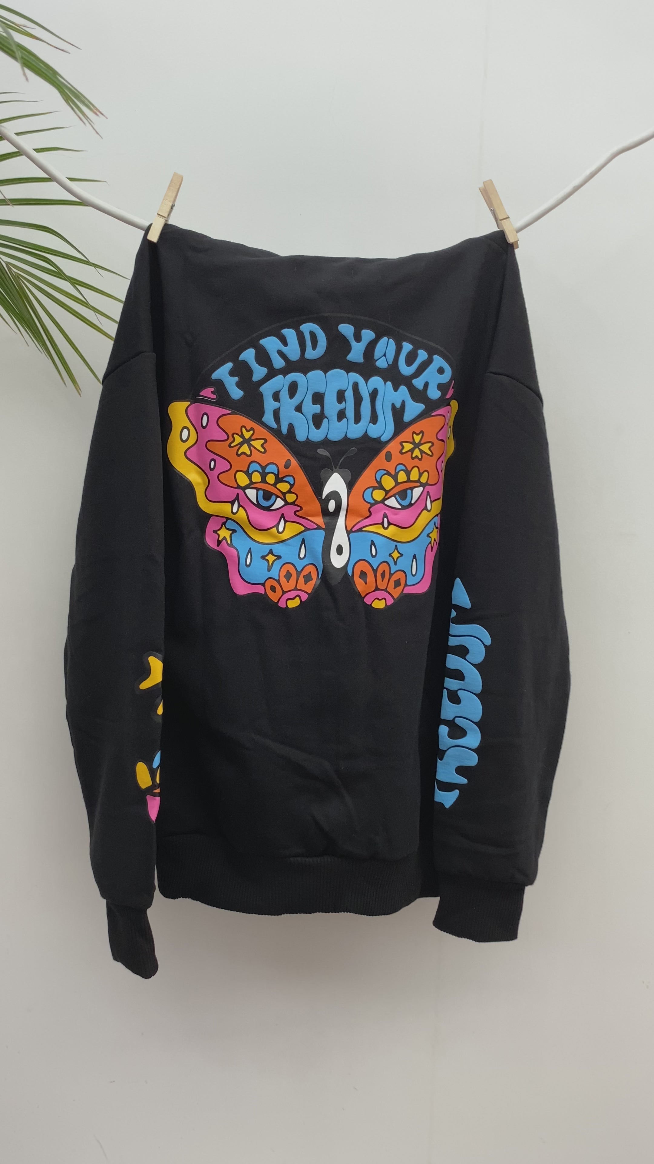 HOODIE BUTTERFLY NEGRO
