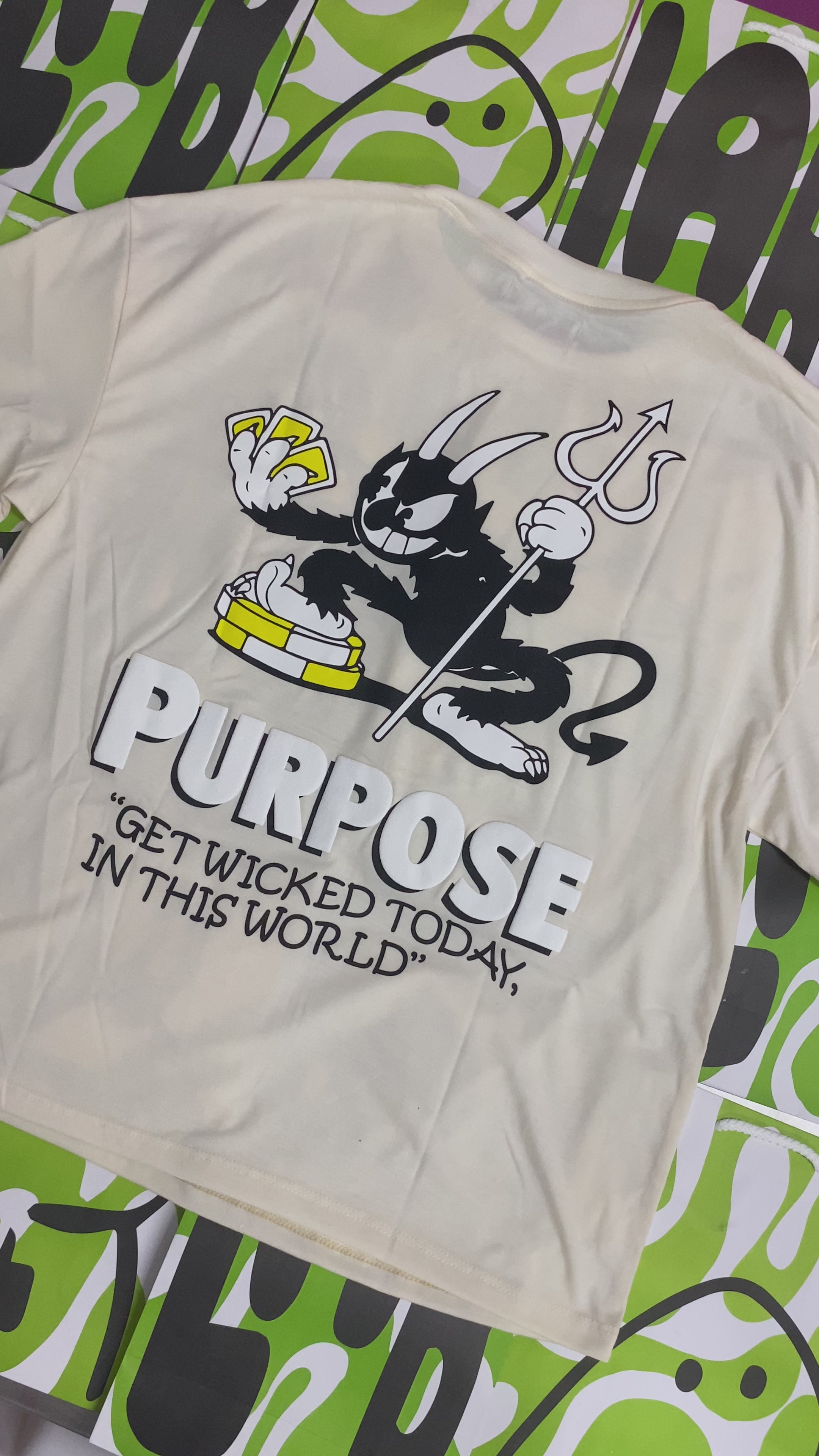 CAMISETA DEMON BEIGE