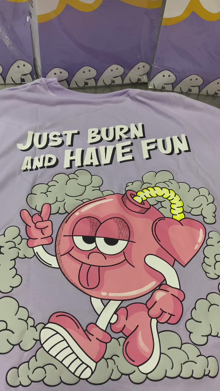 CAMISETA BOOM LILA