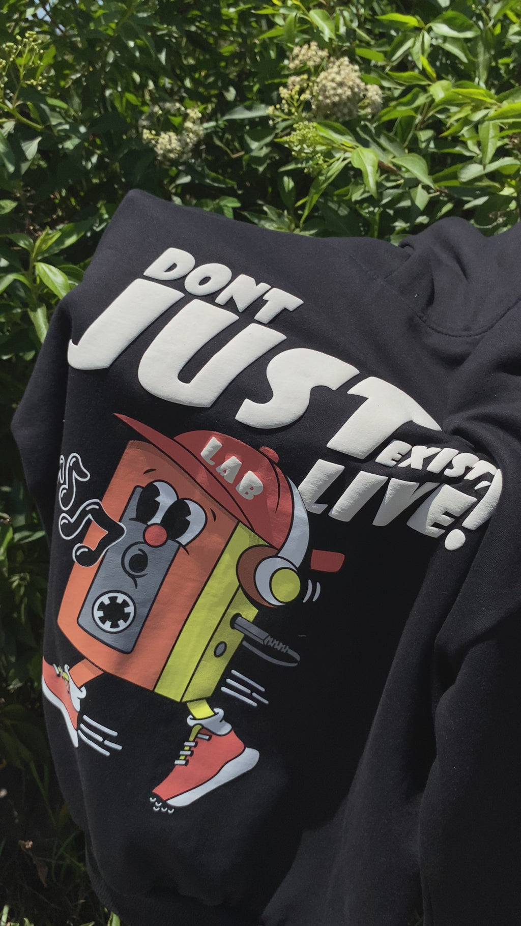 HOODIE CASSETTE NEGRO